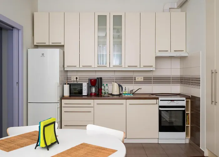 Aleja Krakowska Homely By Bookinghost Apartamento *