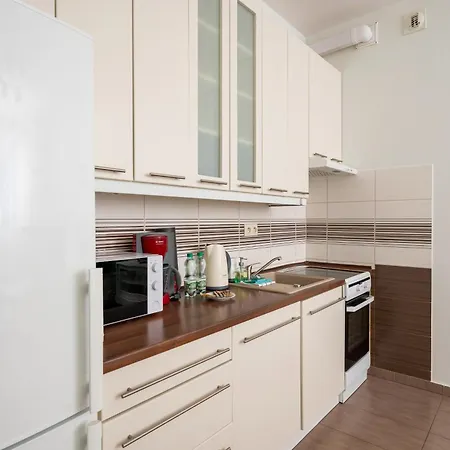 Aleja Krakowska Homely Warsaw