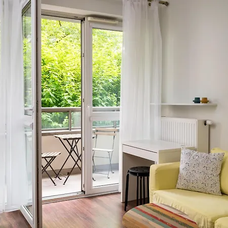 Apartman Aleja Krakowska Homely By Bookinghost Varsó