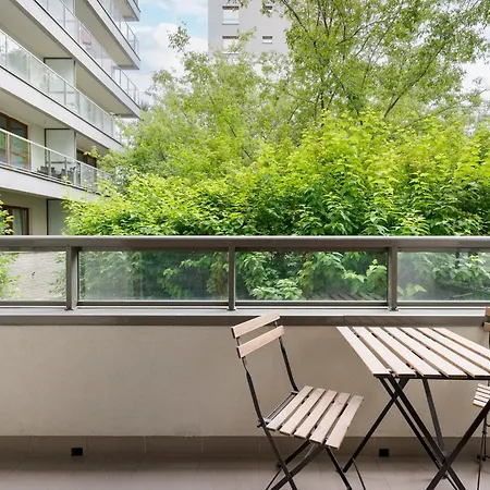 Aleja Krakowska Homely By Bookinghost Appartement *