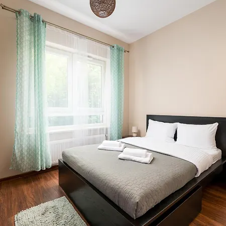 Aleja Krakowska Homely By Bookinghost