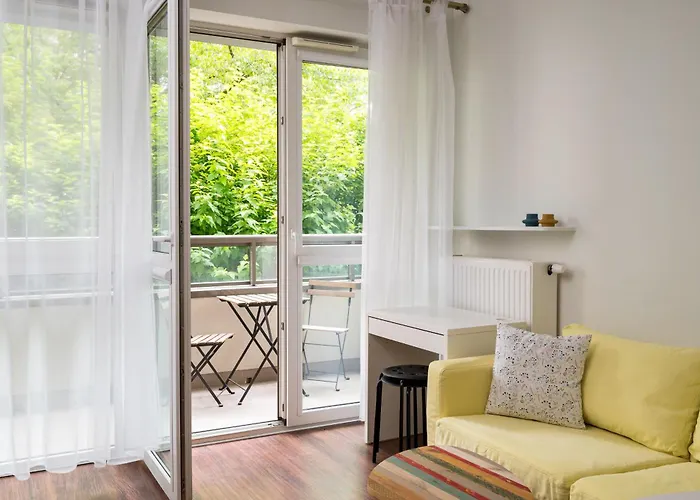 Appartement Aleja Krakowska Homely By Bookinghost Warschau